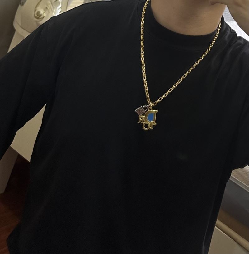 chr1st1an D10r necklaces